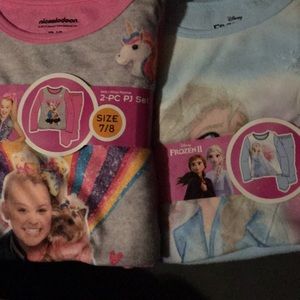 2 sets of Kids pajamas